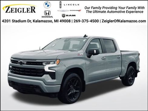 Used 2025 Chevrolet Silverado 1500 RST image 1