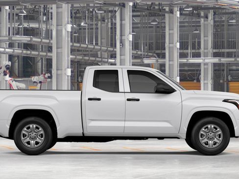 New 2026 Toyota Tundra SR image 12