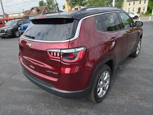 Certified 2022 Jeep Compass Limited AWD/4WD image 4