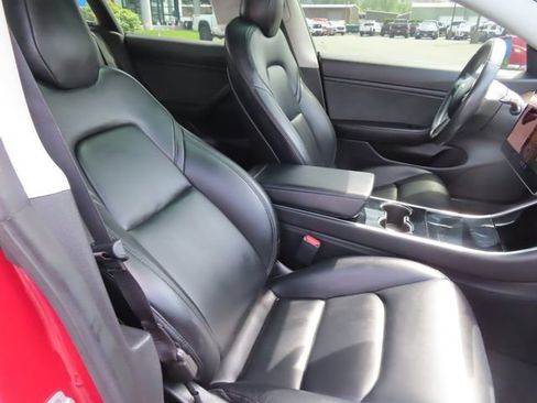 Used 2019 Tesla Model 3 Long Range RWD image 28