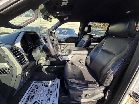 Used 2015 Ford F150 Lariat image 19