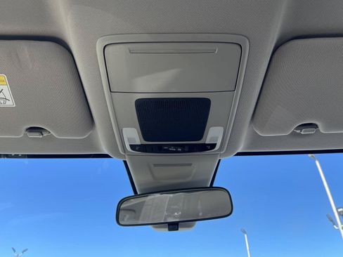 Used 2024 Honda CR-V LX image 12