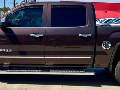 Used 2016 GMC Sierra 1500 SLT w/ SLT Premium Package AWD/4WD image 4