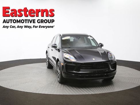 Used 2024 Porsche Macan image 56