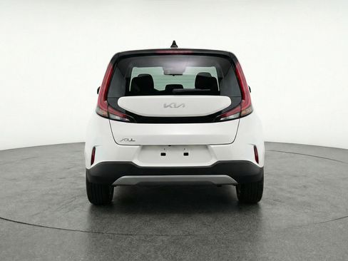 Used 2025 Kia Soul LX w/ LX Technology Package FWD image 7