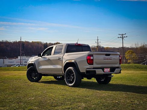 New 2026 GMC Canyon Elevation w/ Convenience Package image 8