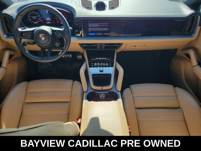Used 2024 Porsche Cayenne S AWD/4WD image 13