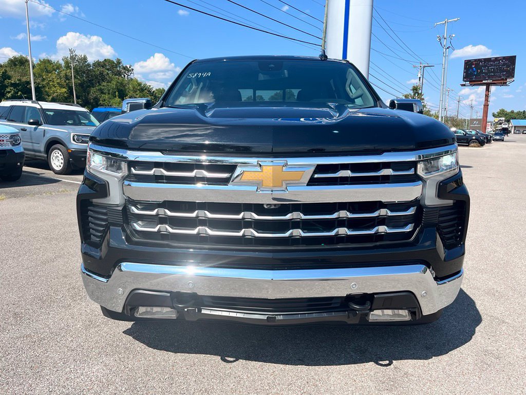 Used 2024 Chevrolet Silverado 1500 LTZ w/ LTZ Convenience Package II RWD image 2