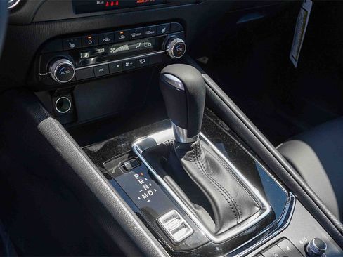 New 2025 MAZDA CX-5 AWD 2.5 S w/ Select Package image 24