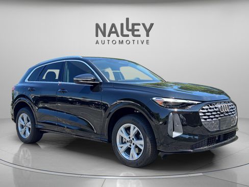 New 2025 Audi Q5 Premium image 7