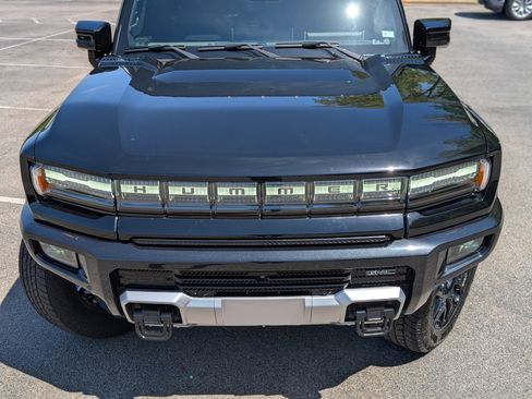 Used 2025 GMC Hummer EV 2X image 12