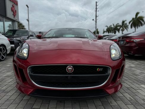 Used 2016 Jaguar F-TYPE S image 3