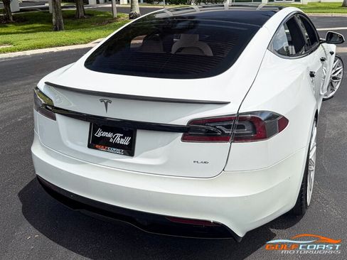 Used 2022 Tesla Model S Plaid AWD/4WD image 50