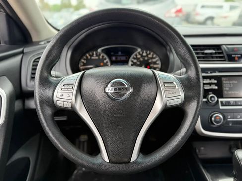 Used 2016 Nissan Altima 2.5 S w/ Power Driver Seat Package FWD image 24