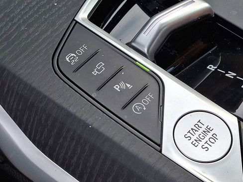 Used 2025 BMW 330i xDrive Sedan w/ M Sport Package image 25