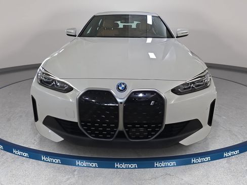 Used 2023 BMW i4 eDrive35 RWD image 2