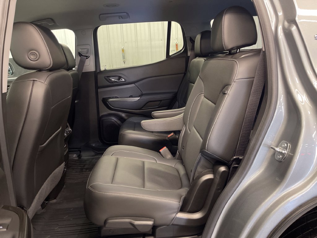 Used 2023 GMC Acadia SLT w/ Preferred Package AWD/4WD image 21
