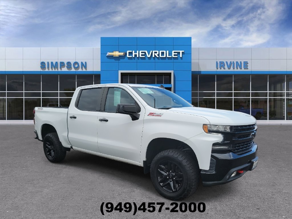 Used 2021 Chevrolet Silverado 1500 LT Trail Boss w/ Convenience Package II AWD/4WD image 2