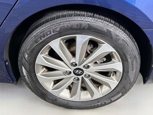 Used 2017 Hyundai Sonata Sport w/ Value Edition Package 02 image 32