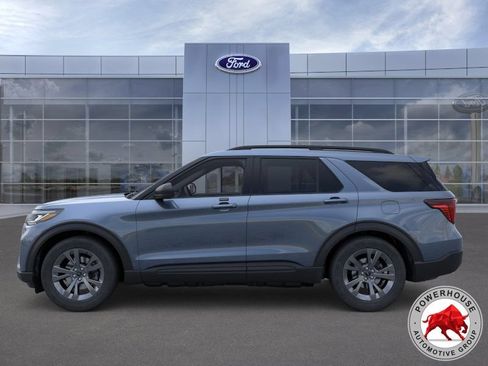 New 2026 Ford Explorer Active w/ Active Comfort Package AWD/4WD image 4