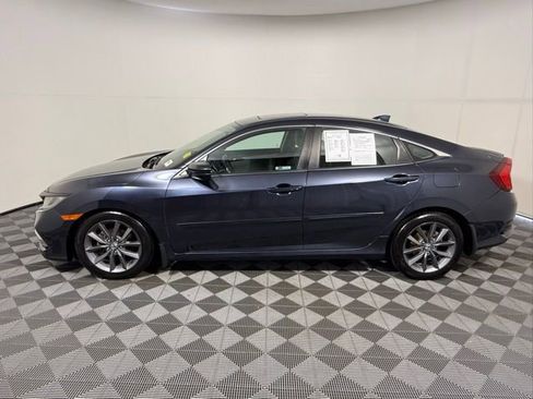 Certified 2019 Honda Civic EX image 3