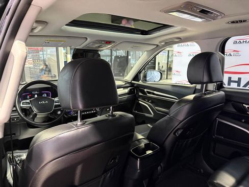 Used 2025 Kia Telluride S image 68