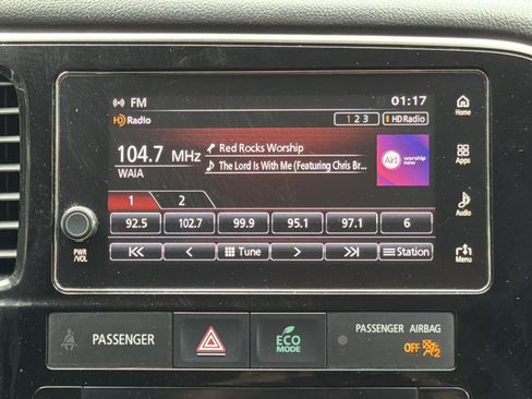 Used 2018 Mitsubishi Outlander SE AWD/4WD image 5