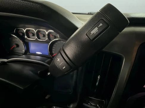 Used 2018 Chevrolet Silverado 1500 LT w/ All Star Edition AWD/4WD image 12