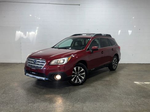 Used 2016 Subaru Outback 2.5i Limited AWD/4WD image 7