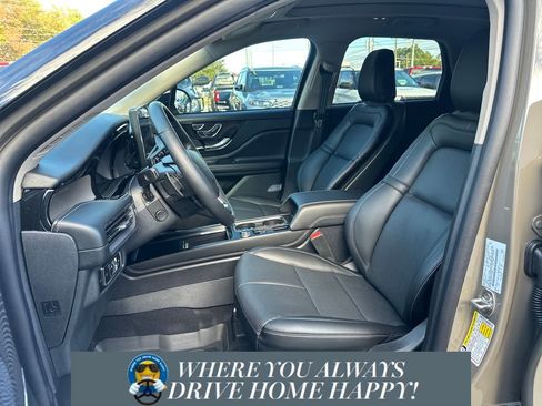 New 2026 Lincoln Corsair Reserve w/ Jet Appearance Package image 7