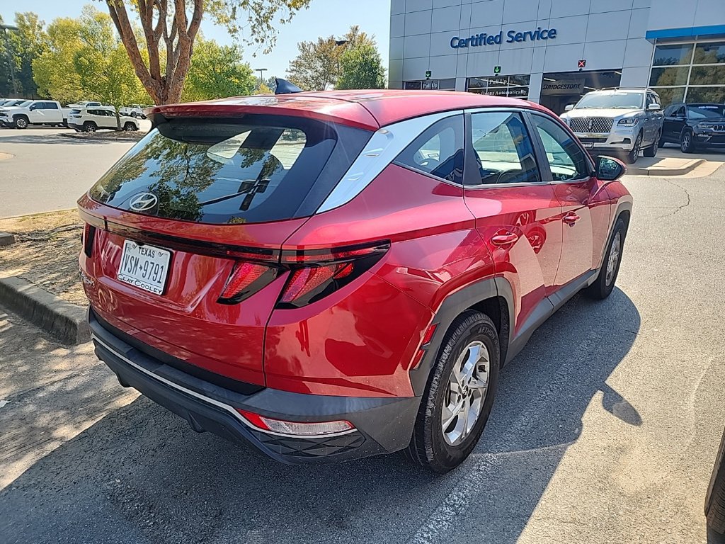 Used 2022 Hyundai Tucson SE w/ Cargo Package FWD image 3