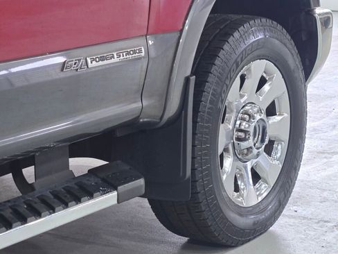 Used 2017 Ford F350 Lariat w/ Chrome Package image 17