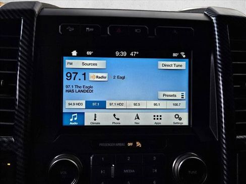 Used 2018 Ford F150 Raptor w/ Equipment Group 802A Luxury image 11