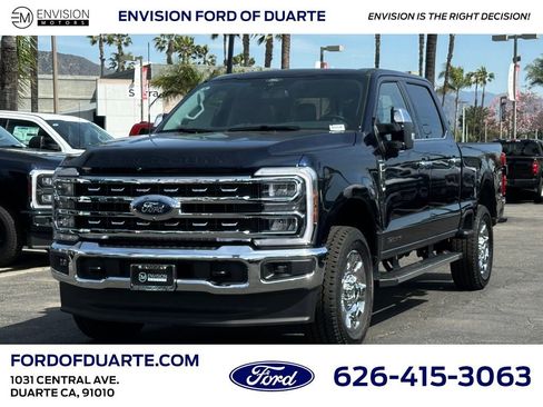 New 2025 Ford F250 Lariat w/ Chrome Package image 4