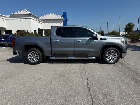 Used 2021 GMC Sierra 1500 SLT AWD/4WD image 8