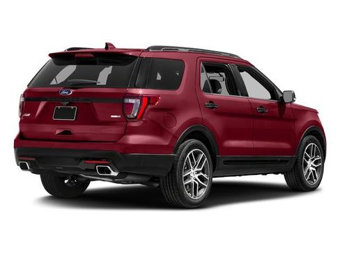 Used 2017 Ford Explorer Sport w/ Equipment Group 401A AWD/4WD image 5