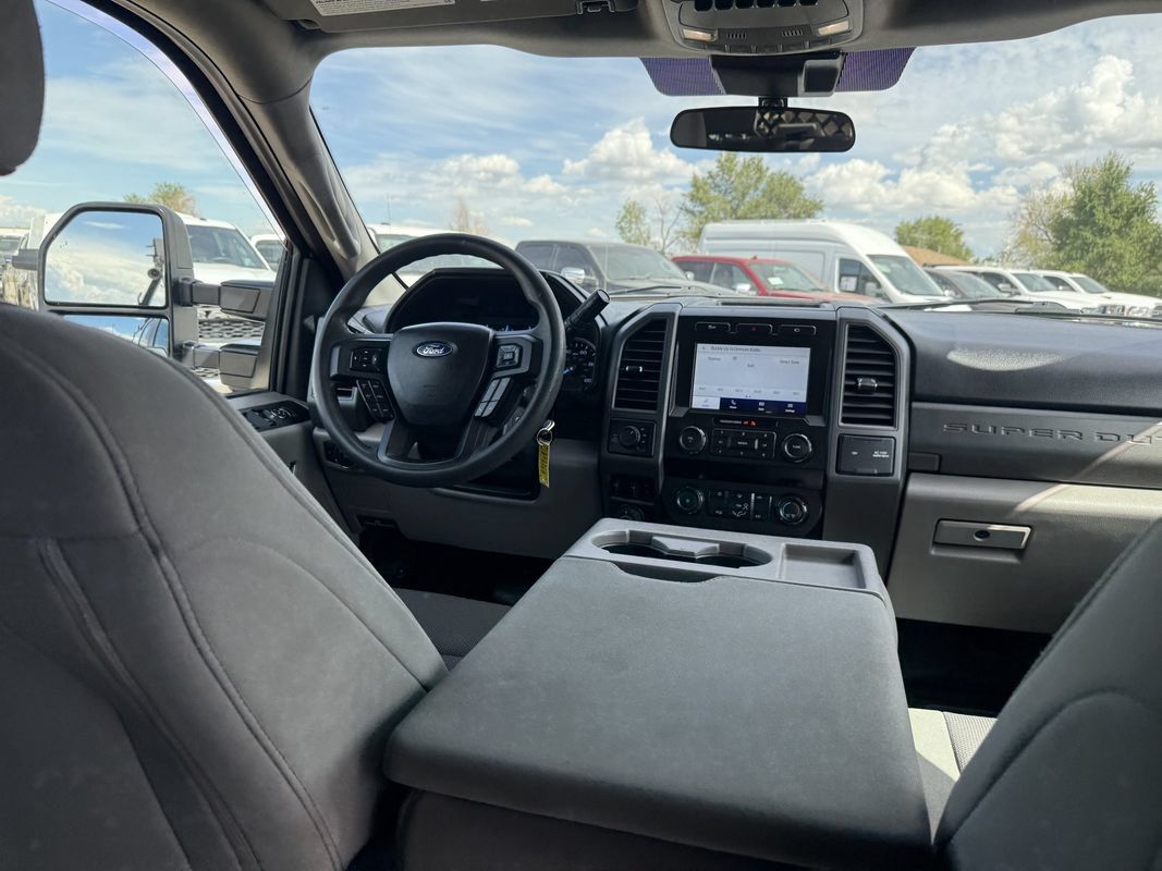 Used 2020 Ford F250 XL w/ STX Appearance Package AWD/4WD image 23