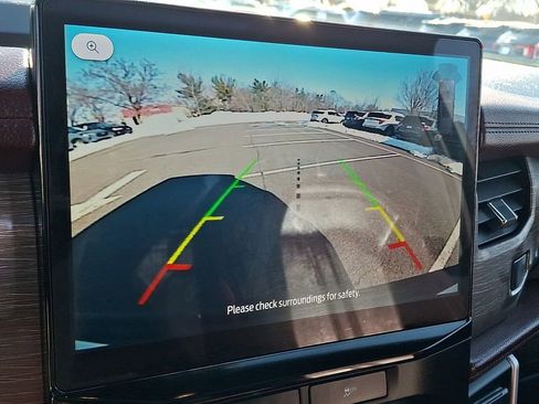 Used 2023 Ford Expedition Max Limited image 4