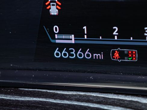 Used 2021 Cadillac Escalade Sport w/ LPO, Illumination Package image 18