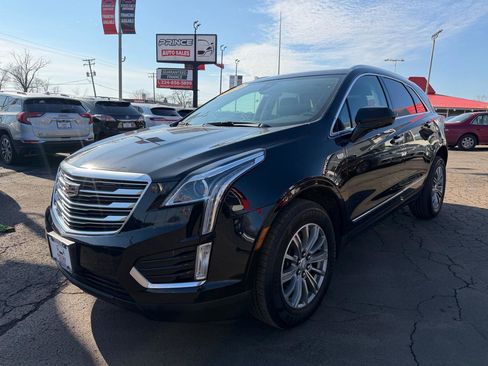 Used 2019 Cadillac XT5 Luxury image 3