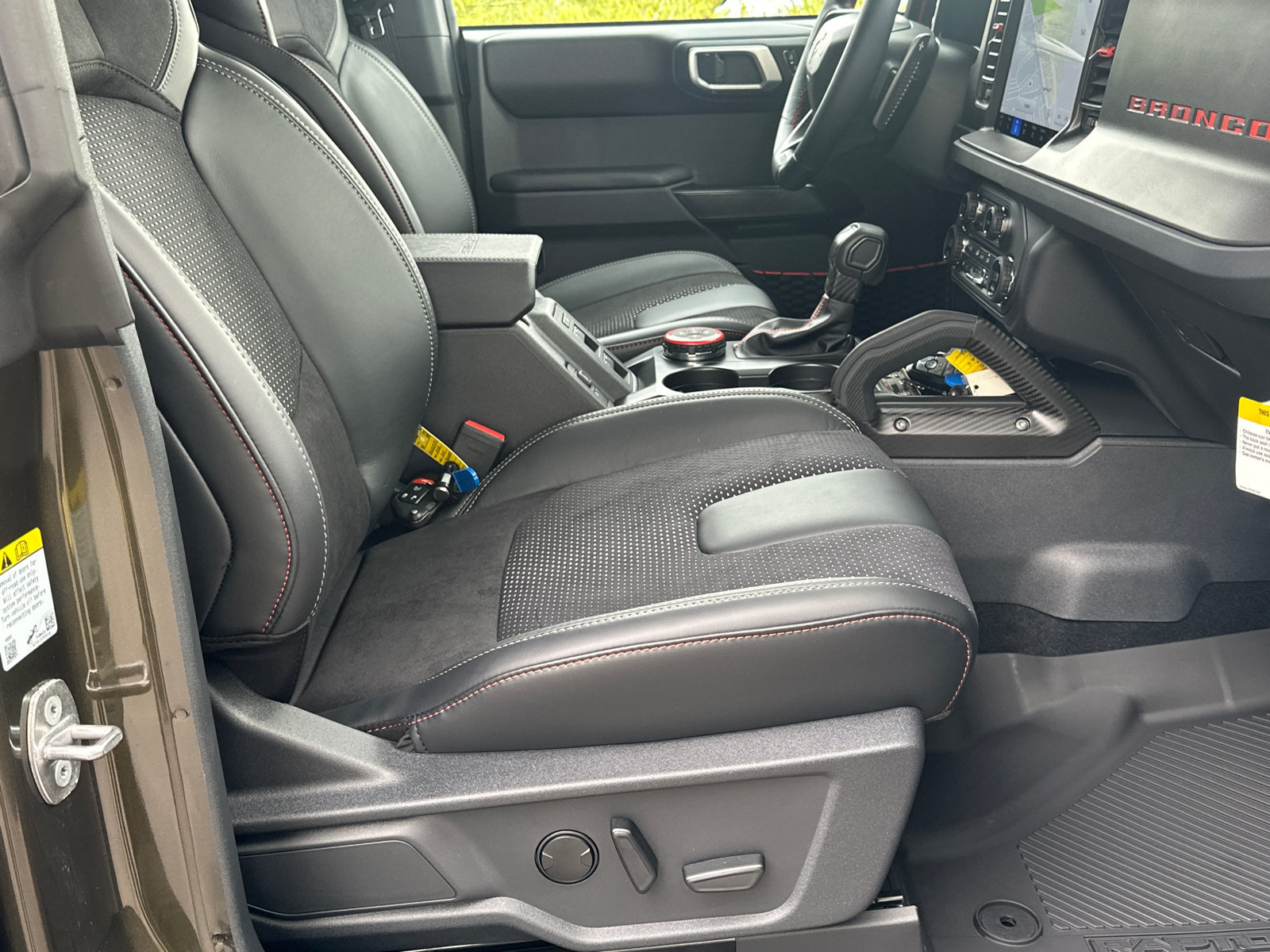 New 2026 Ford Bronco Raptor AWD/4WD image 14