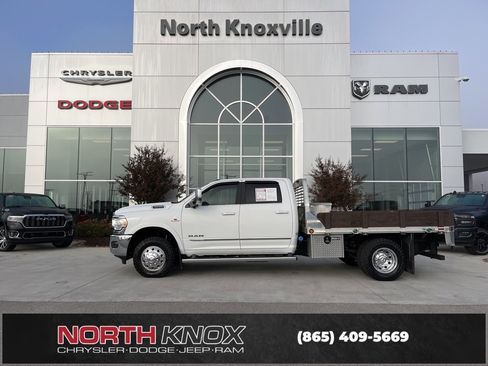Used 2019 RAM 3500 Limited image 2