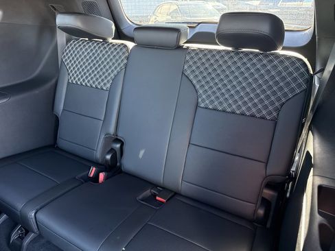 New 2026 GMC Acadia Denali w/ Super Cruise Package image 7