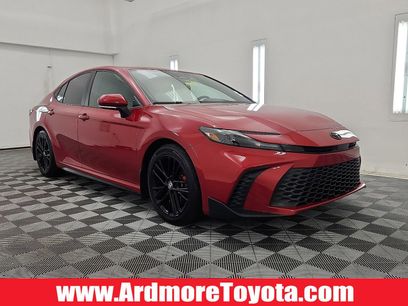 Used 2025 Toyota Camry SE w/ Convenience Package