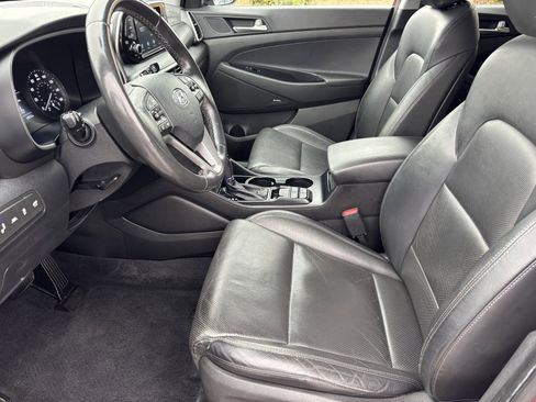 Certified 2021 Hyundai Tucson Limited w/ Cargo Package image 13