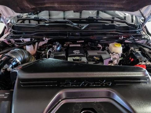 Used 2024 RAM 2500 Big Horn w/ Off Road Package image 7