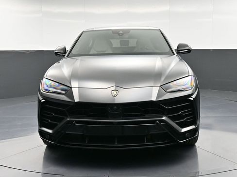 Used 2020 Lamborghini Urus image 11