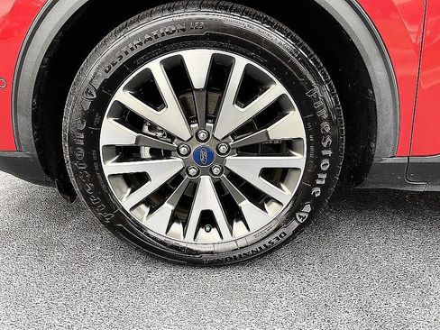 Used 2020 Ford Escape Titanium FWD image 8