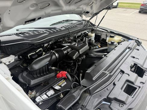 Used 2019 Ford F250 XL w/ Power Equipment Group RWD image 21