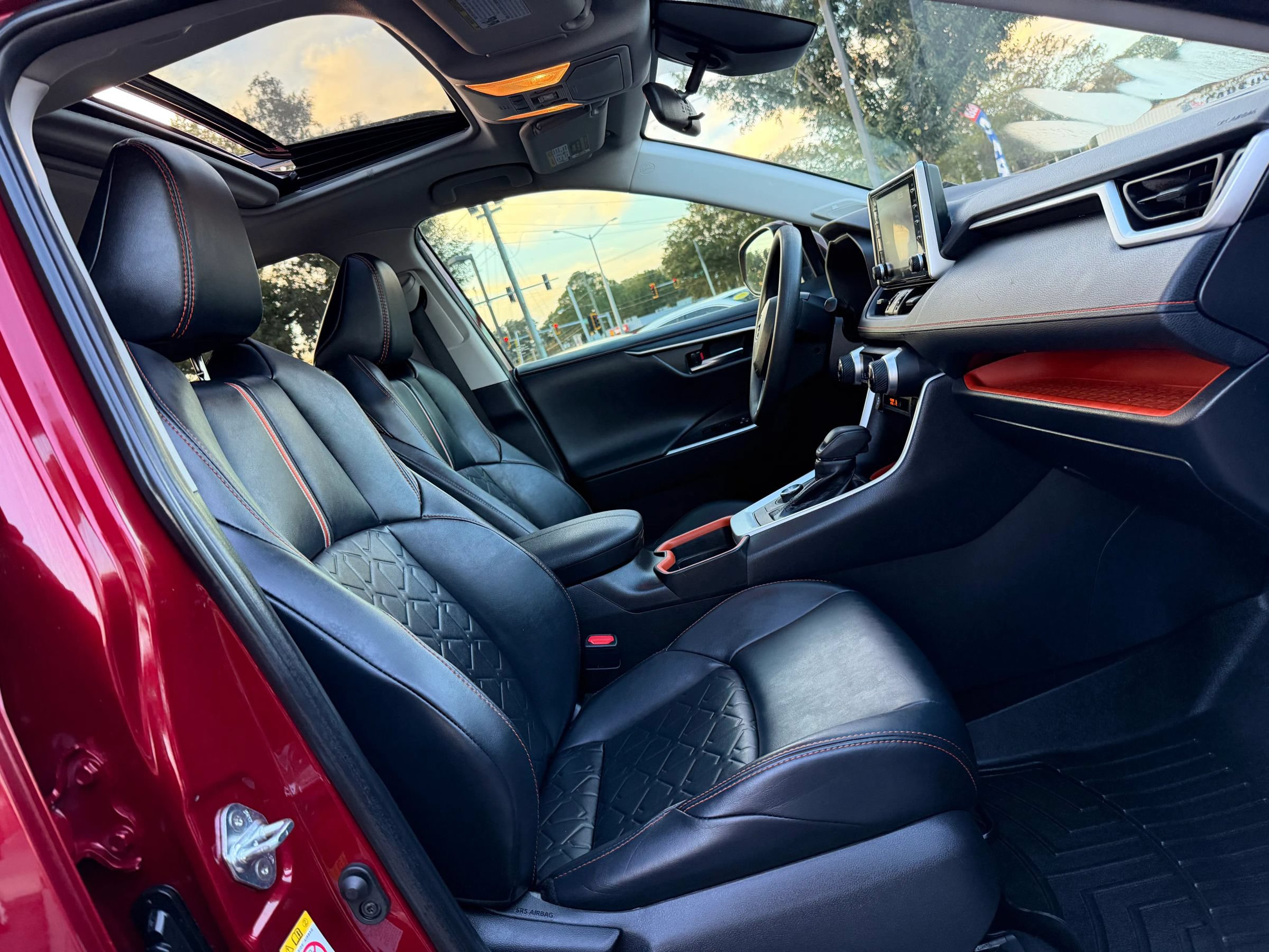 Used 2019 Toyota RAV4 Adventure AWD/4WD image 22